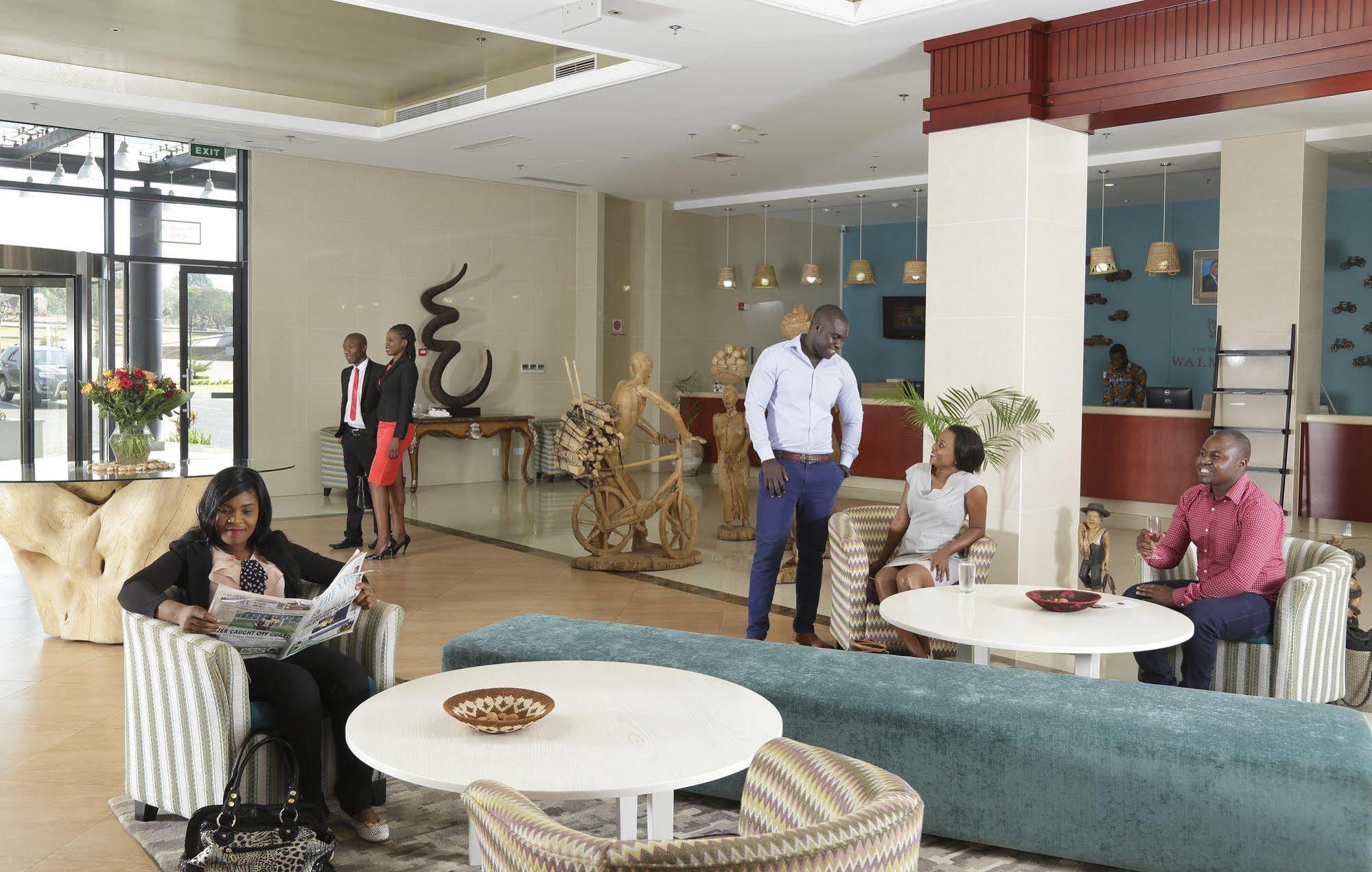 President Hotel At Umodzi Park Lilongwe Eksteriør bilde
