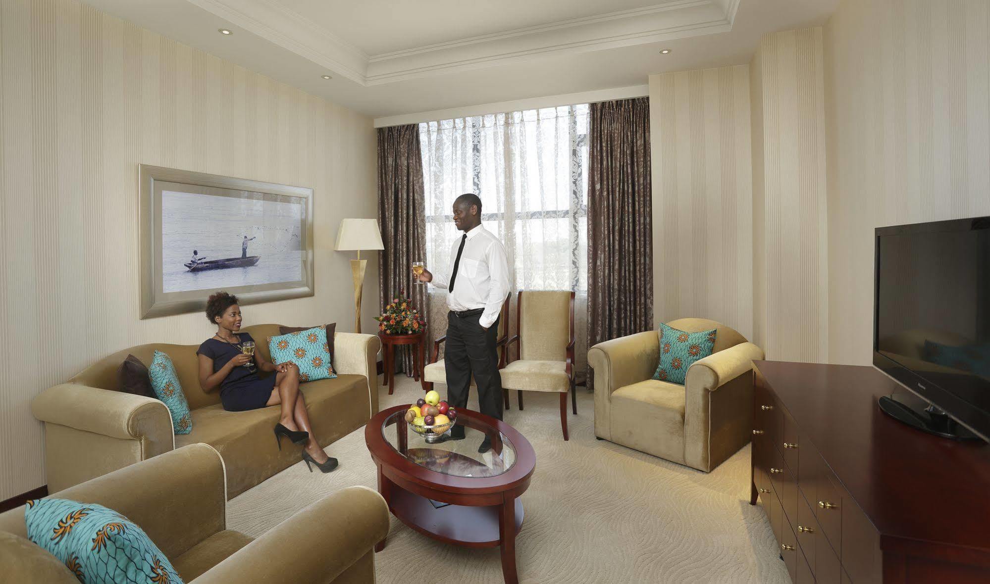 President Hotel At Umodzi Park Lilongwe Eksteriør bilde