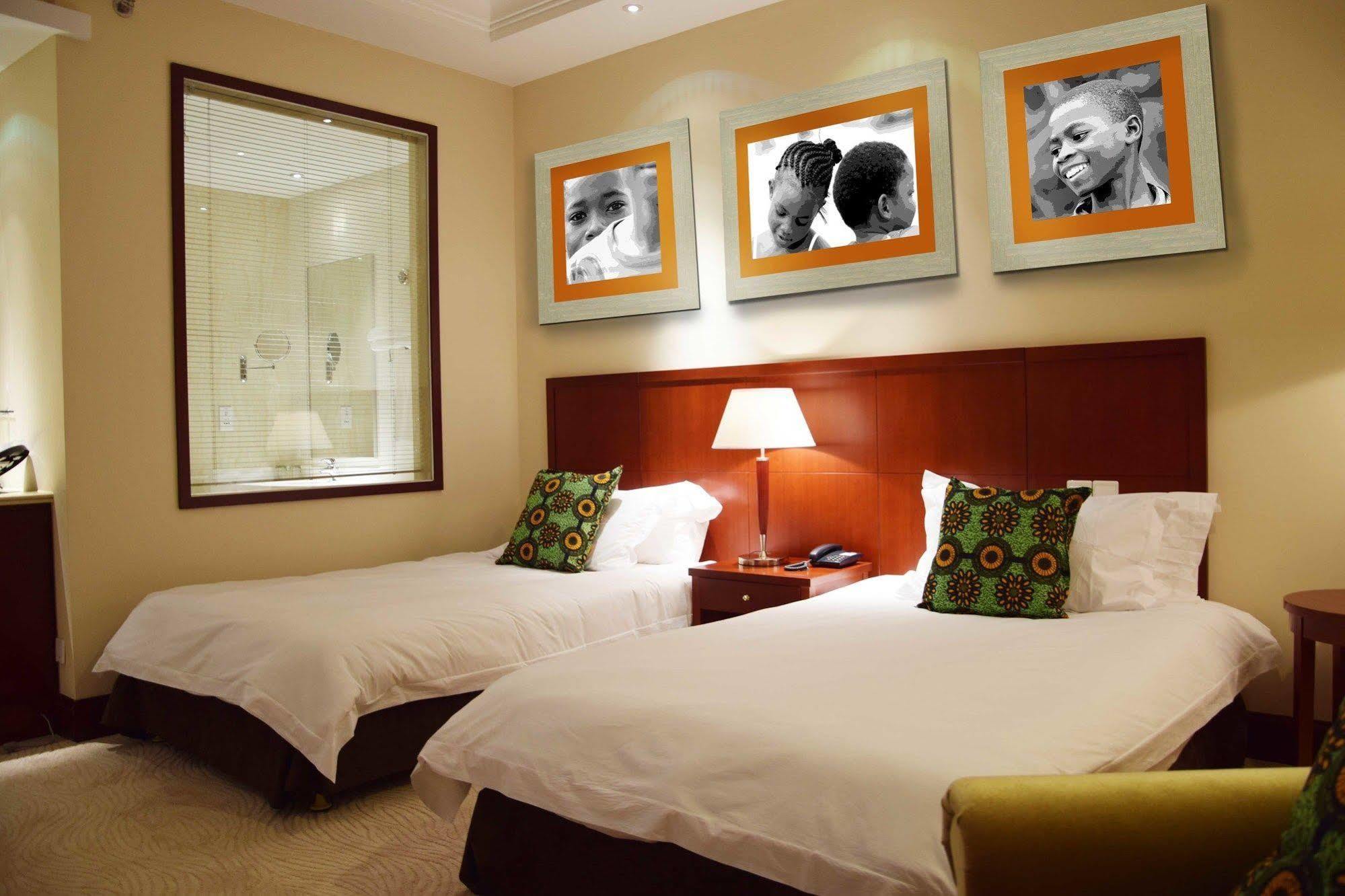 President Hotel At Umodzi Park Lilongwe Eksteriør bilde
